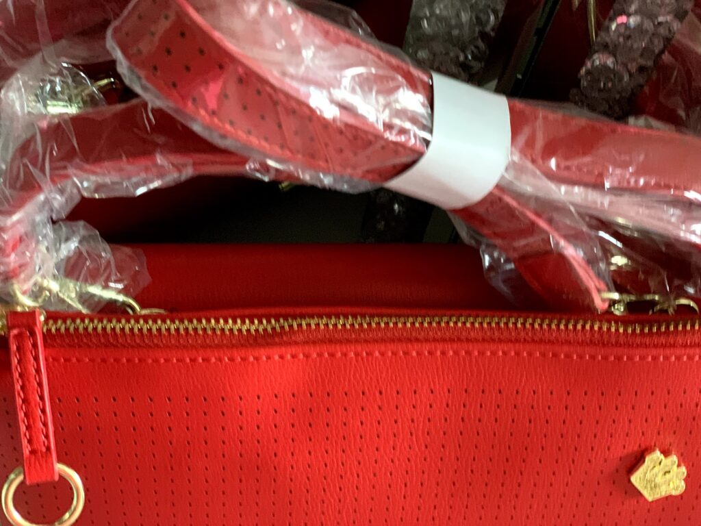 Loungefly Krone Handbag pin trader bag review red