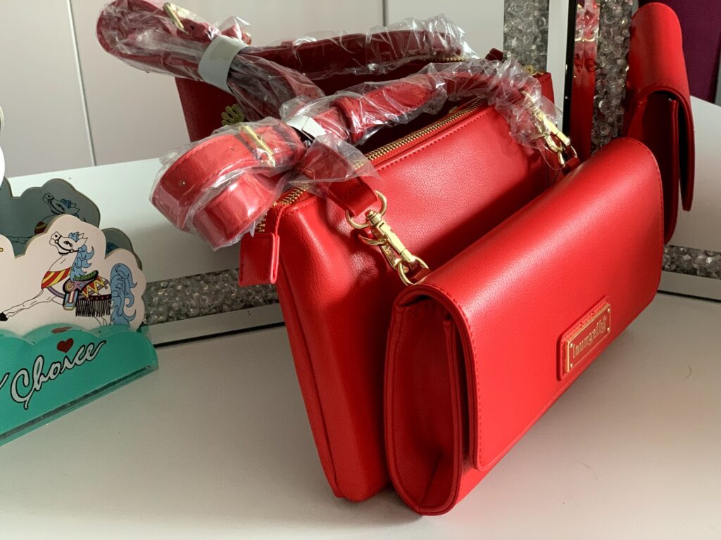 Loungefly Krone Handbag pin trader bag review red
