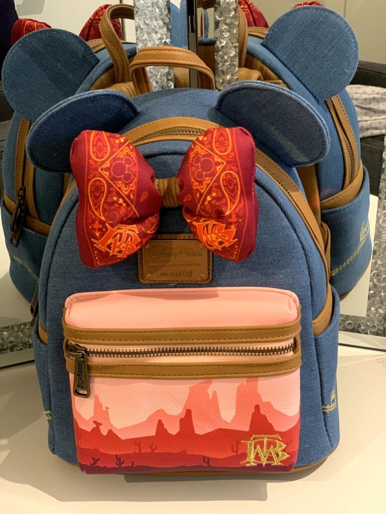 Minnie Mouse The Main Attraction September Bag